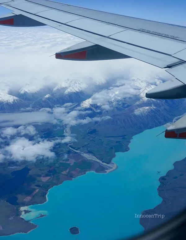 南島上空の湖