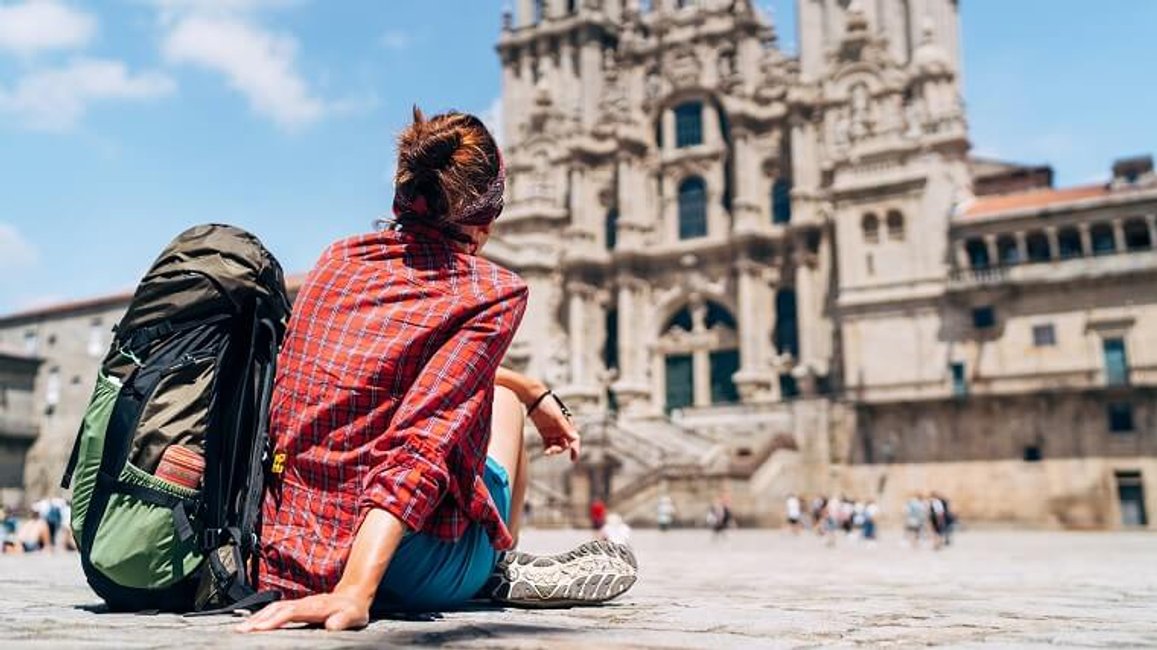 女ひとり旅に持っていくのはバックパック？それともスーツケース？旅ごとに選ぶコツ のアイキャッチ画像